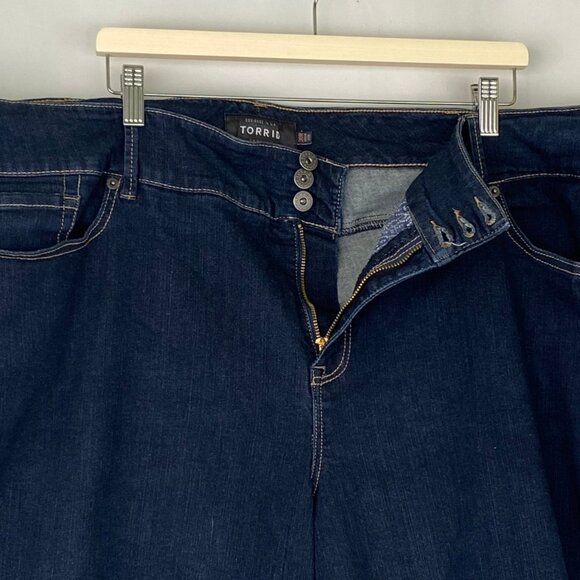 Torrid Plus Size premium jeans - Picture 6 of 7